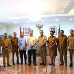 Pertemuan Gubernur Maluku  - Dinas Kominfo Bahas Portal Satu Data Maluku