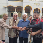 DPRD Maluku Salurkan Hewan Kurban, Perkuat Semangat Kebersamaan Antarumat