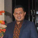 Sangkala Desak PLN Permudah Tambah Daya Listrik SMK di MalukuTulis